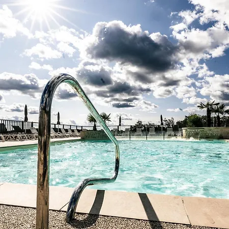 Camping Domaine De La Faurie *