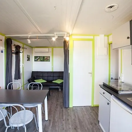 캠프장 Camping Domaine De La Faurie Séniergues